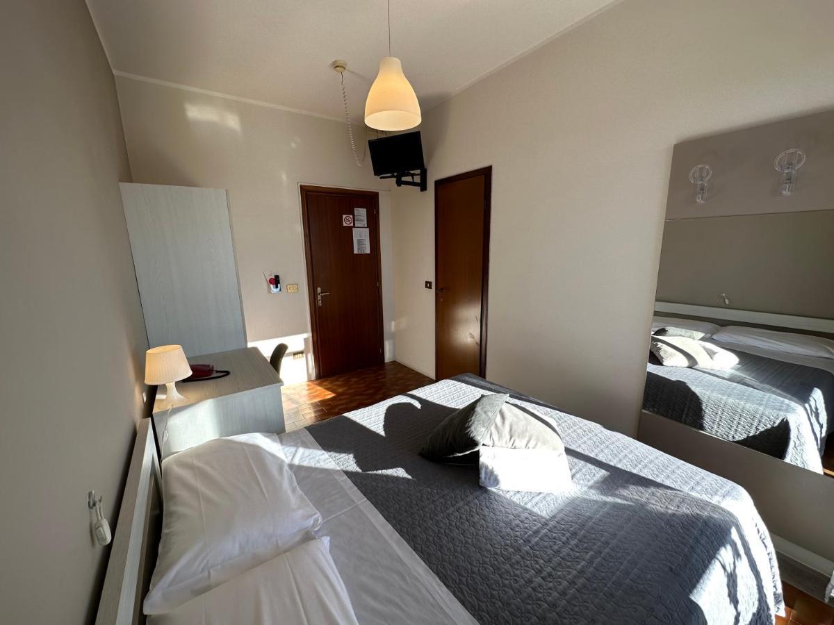 Hotel Miura 2*